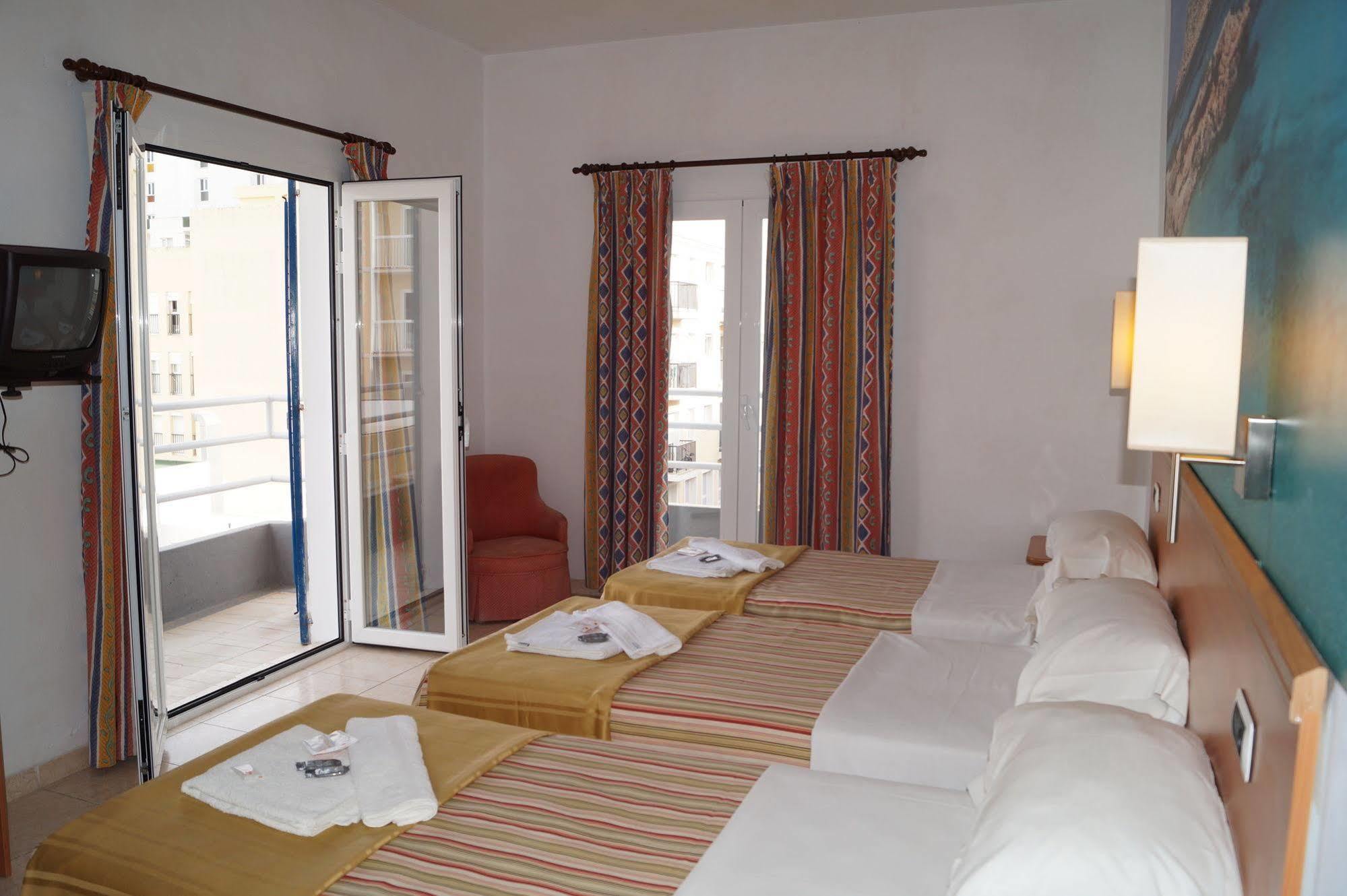 Hotel Vedra San Antonio  Exteriör bild